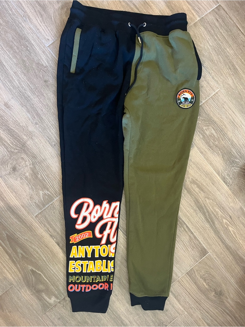 Men's Two-Tone Black & Olive Green Graphic Joggers